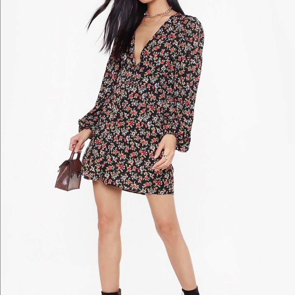 Floral long sleeve mini dress